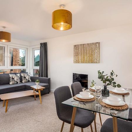 Walker Suite No53 - Donnini Apartments Kilmarnock Extérieur photo