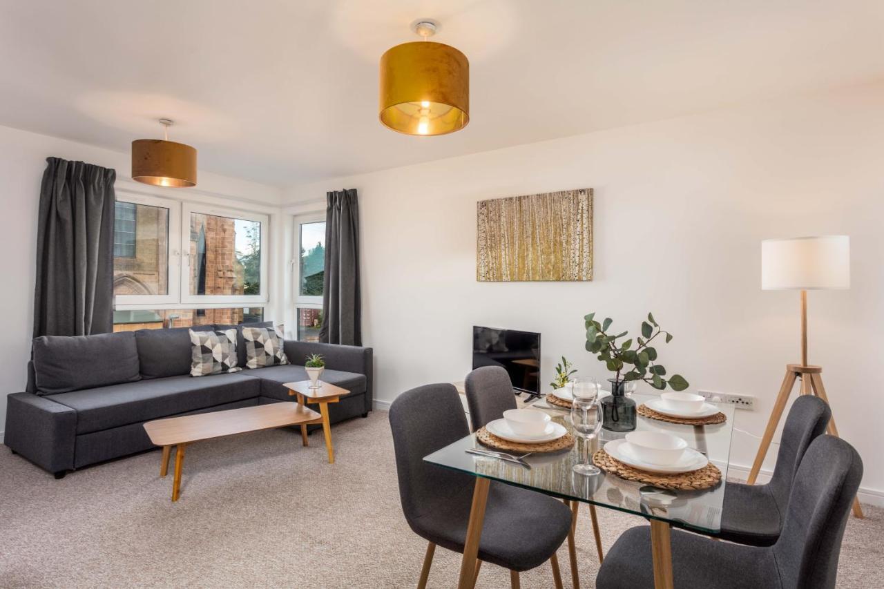 Walker Suite No53 - Donnini Apartments Kilmarnock Extérieur photo